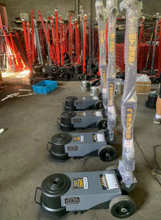 冠航氣動千斤頂在皮卡車維修中的應用